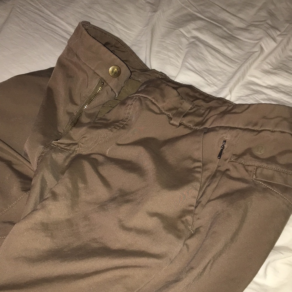 Lululemon Slim Dark Tan Commission Pant 30”x32”